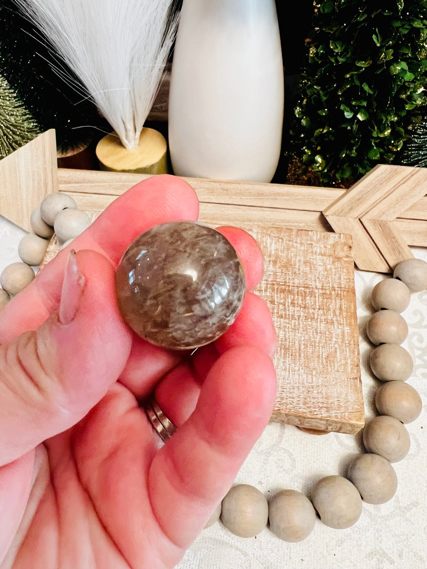 Intuitively Chosen Thousand Layer (Lodolite) Sphere